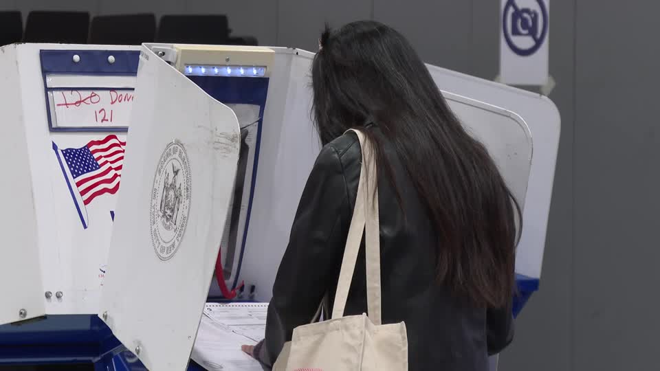 Mamdani lidera la carrera por la alcaldía de Nueva York