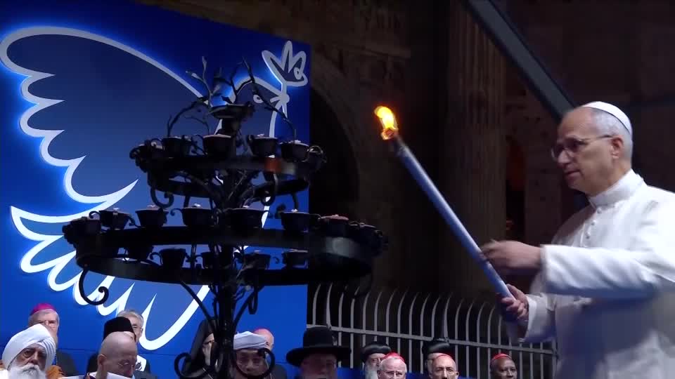 El Papa Leo encabeza encuentro interreligioso por la paz