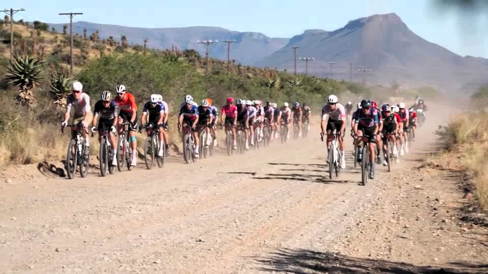 Beers y Dubau-Prévôt mantienen el liderato tras la tercera etapa