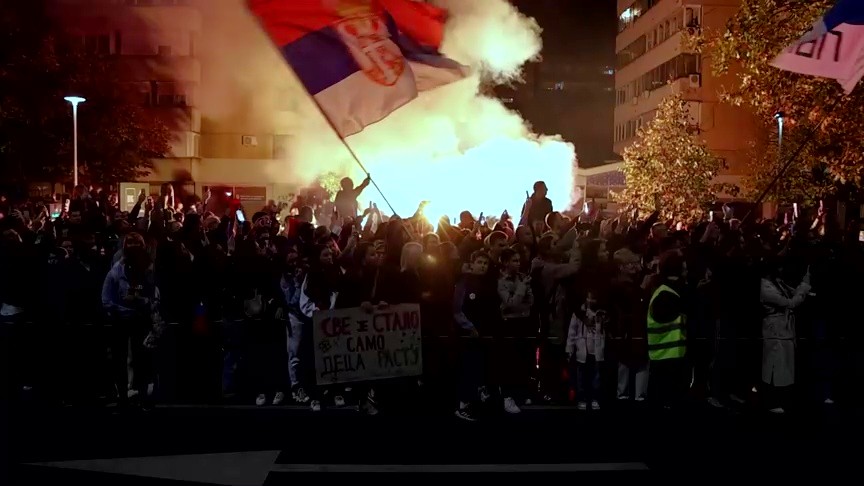 Protestas en Serbia exigen reformas y justicia