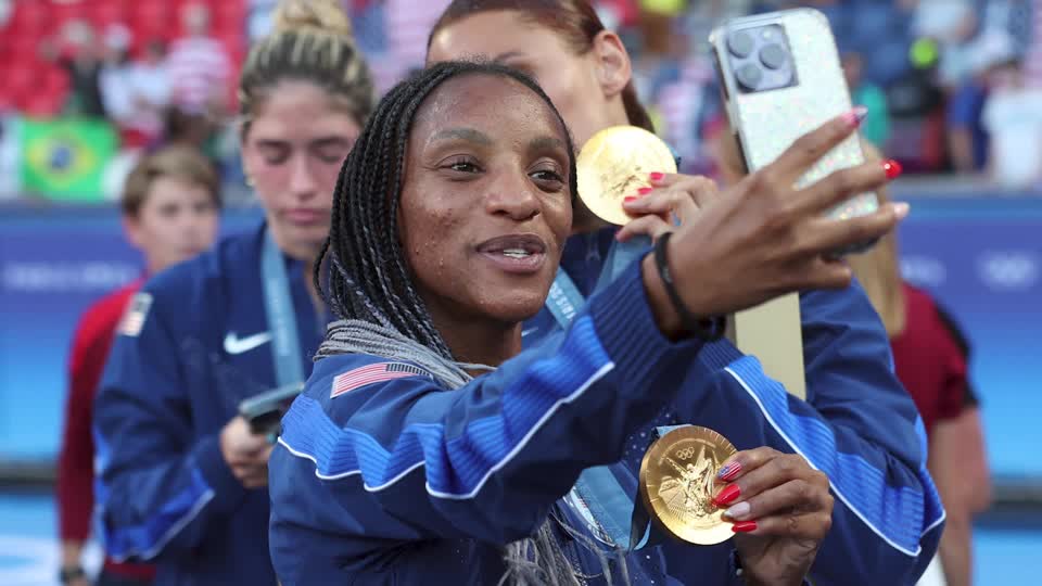 Crystal Dunn se retira del fútbol de EE. UU.