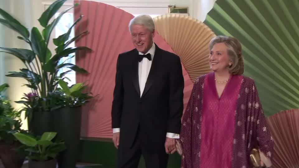 Los Clinton declararán en investigación sobre Epstein