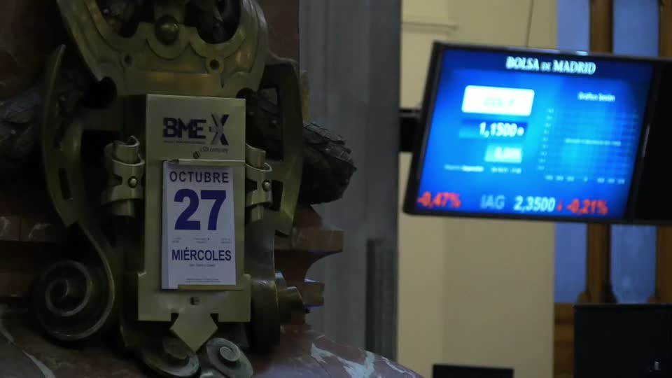 IBEX cae por descenso de Santander