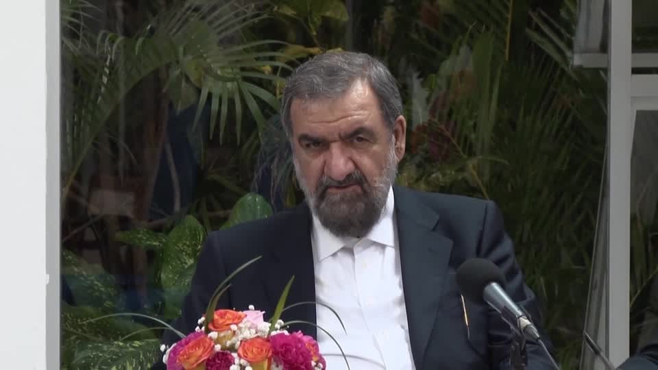 Irán nombra a Rezaei como asesor militar