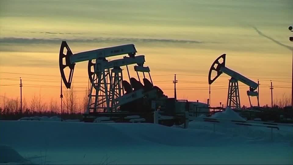 Brent sube 10 porcentaje tras ataques a Irán