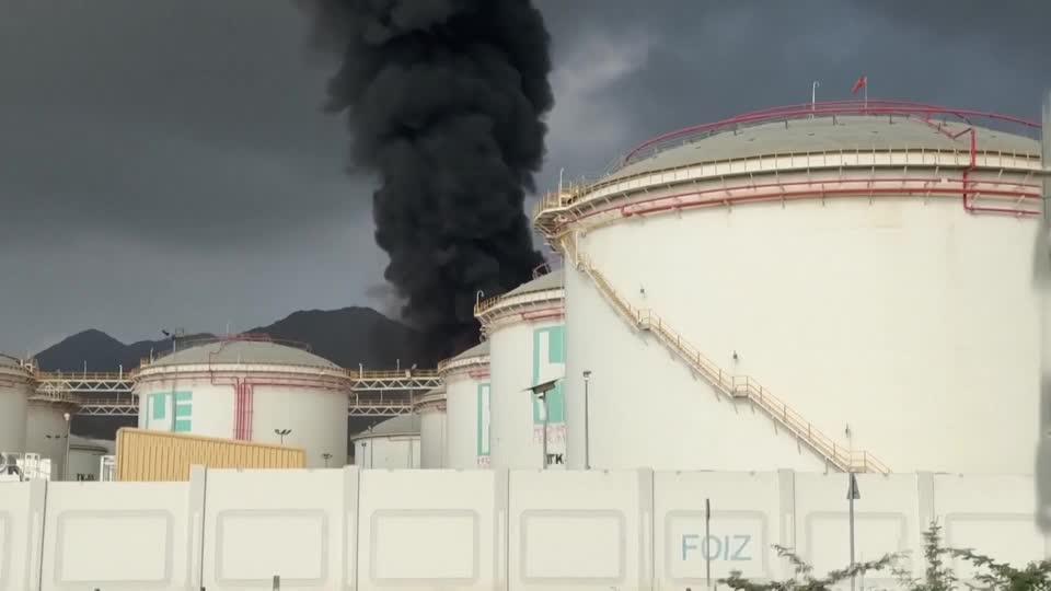 Precios del petróleo suben por temores de conflicto