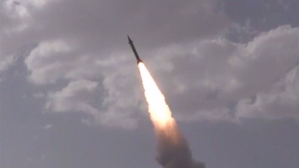 Irán lanza nueva ola de misiles y drones