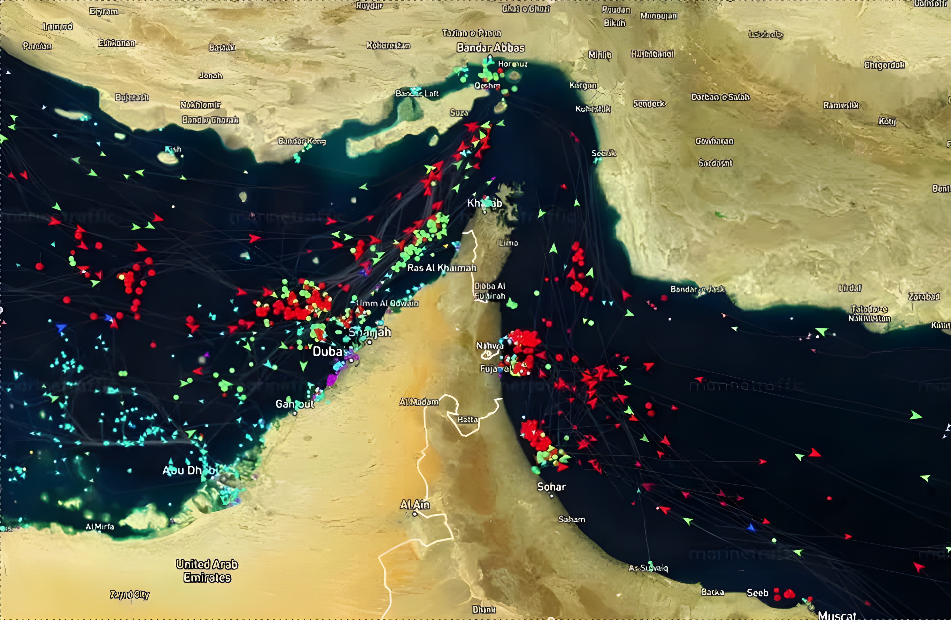 Irán reabre Ormuz durante alto el fuego
