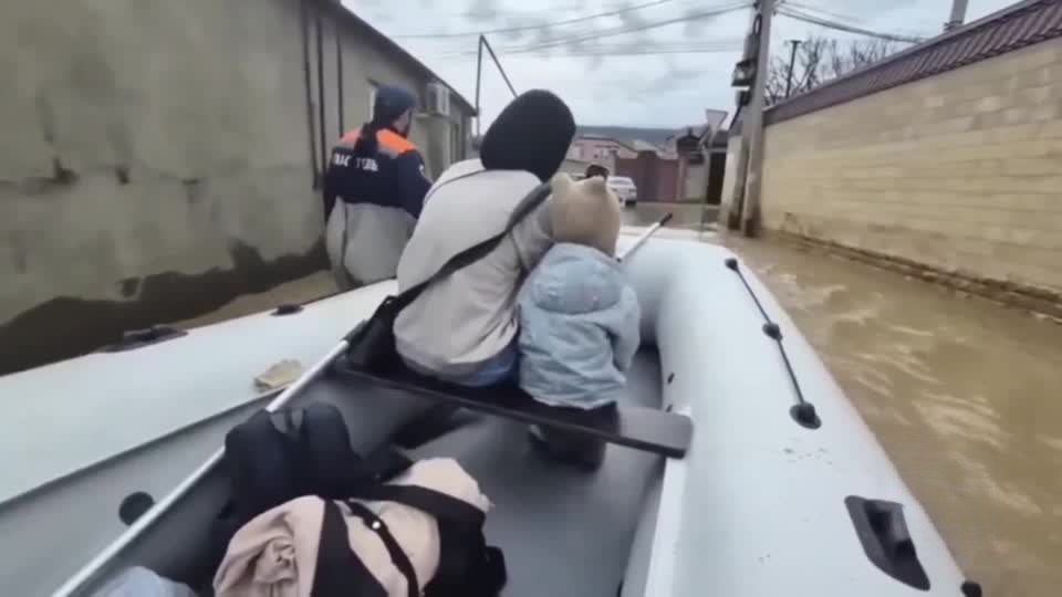 Inundaciones dejan tres muertos en Daguestán