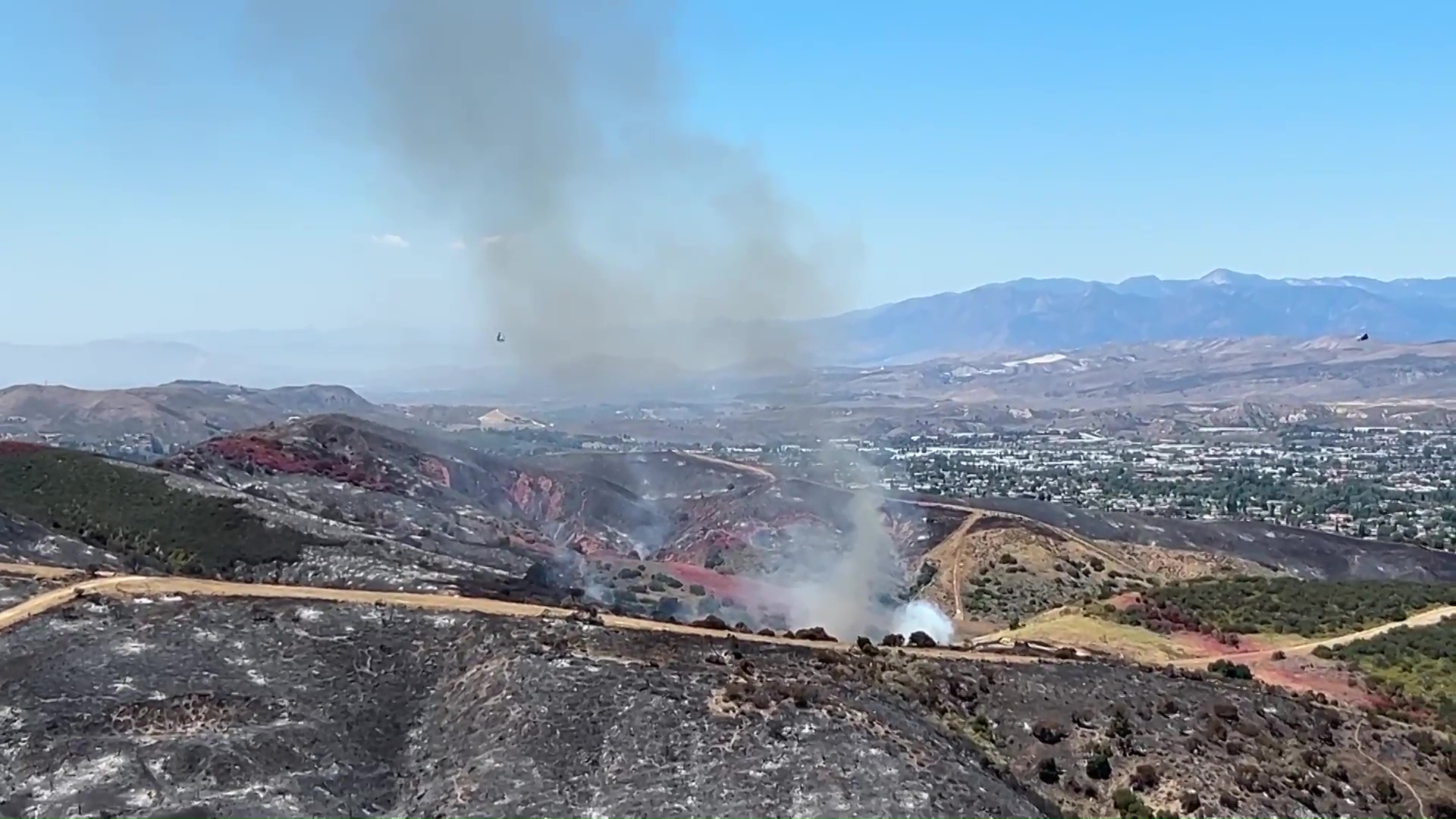 Incendio en California obliga evacuaciones masivas