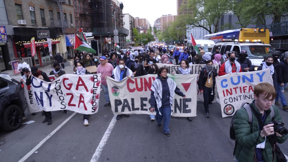 Protestas marcan aniversario de Hind’s Hall