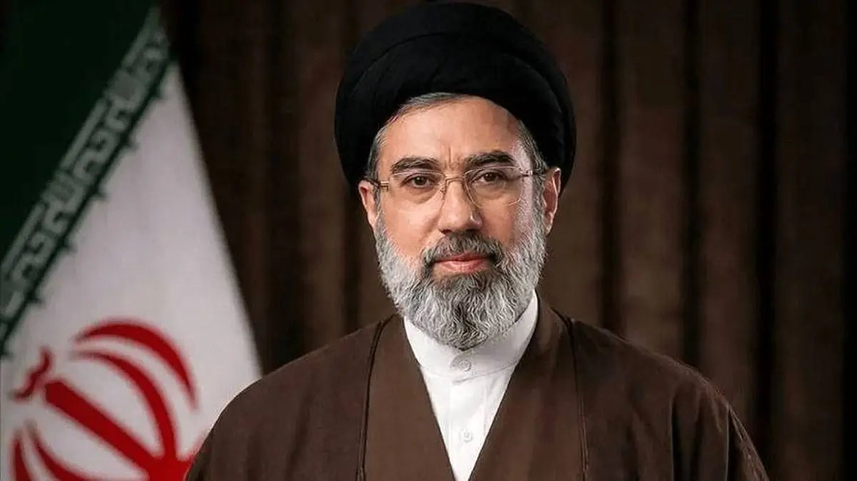 Irán anuncia nueva estrategia para el Estrecho de Ormuz