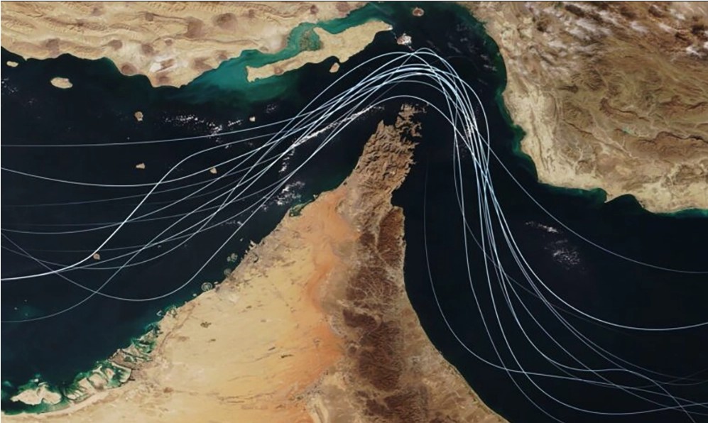 Irán estudia controlar cables de datos en Ormuz