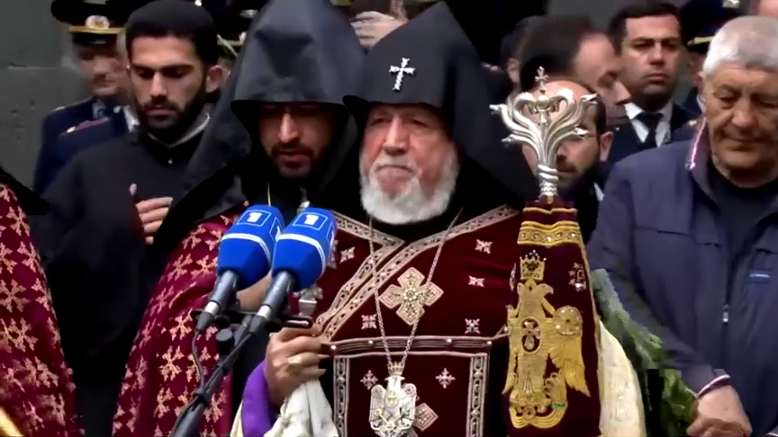 El Catholicos Karekin II de Armenia enfrenta juicio