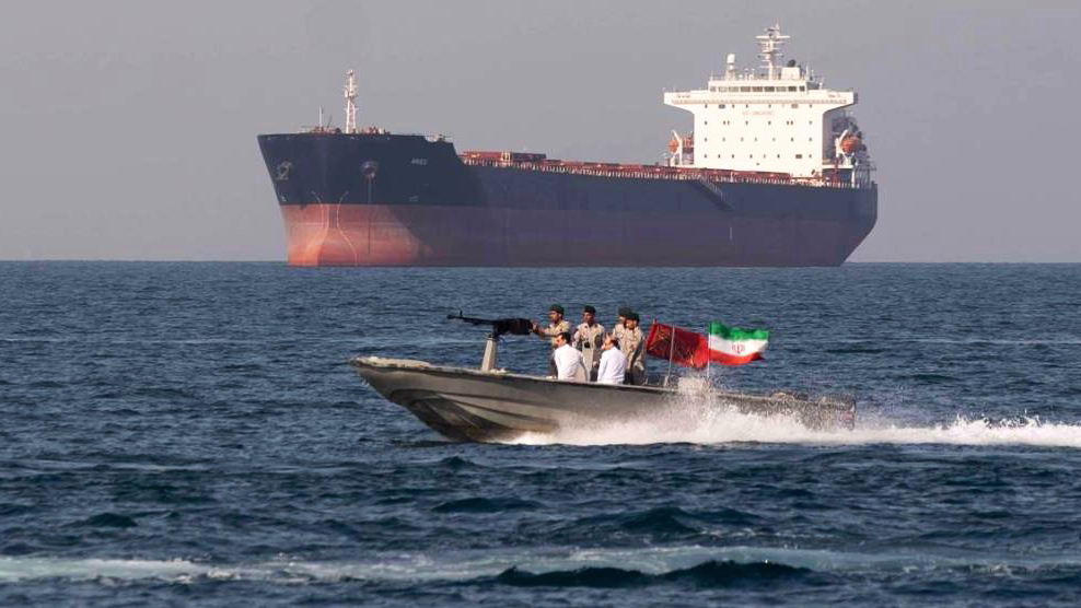 Irán rechaza la afirmación de EE. UU. de que Ormuz ha reabierto