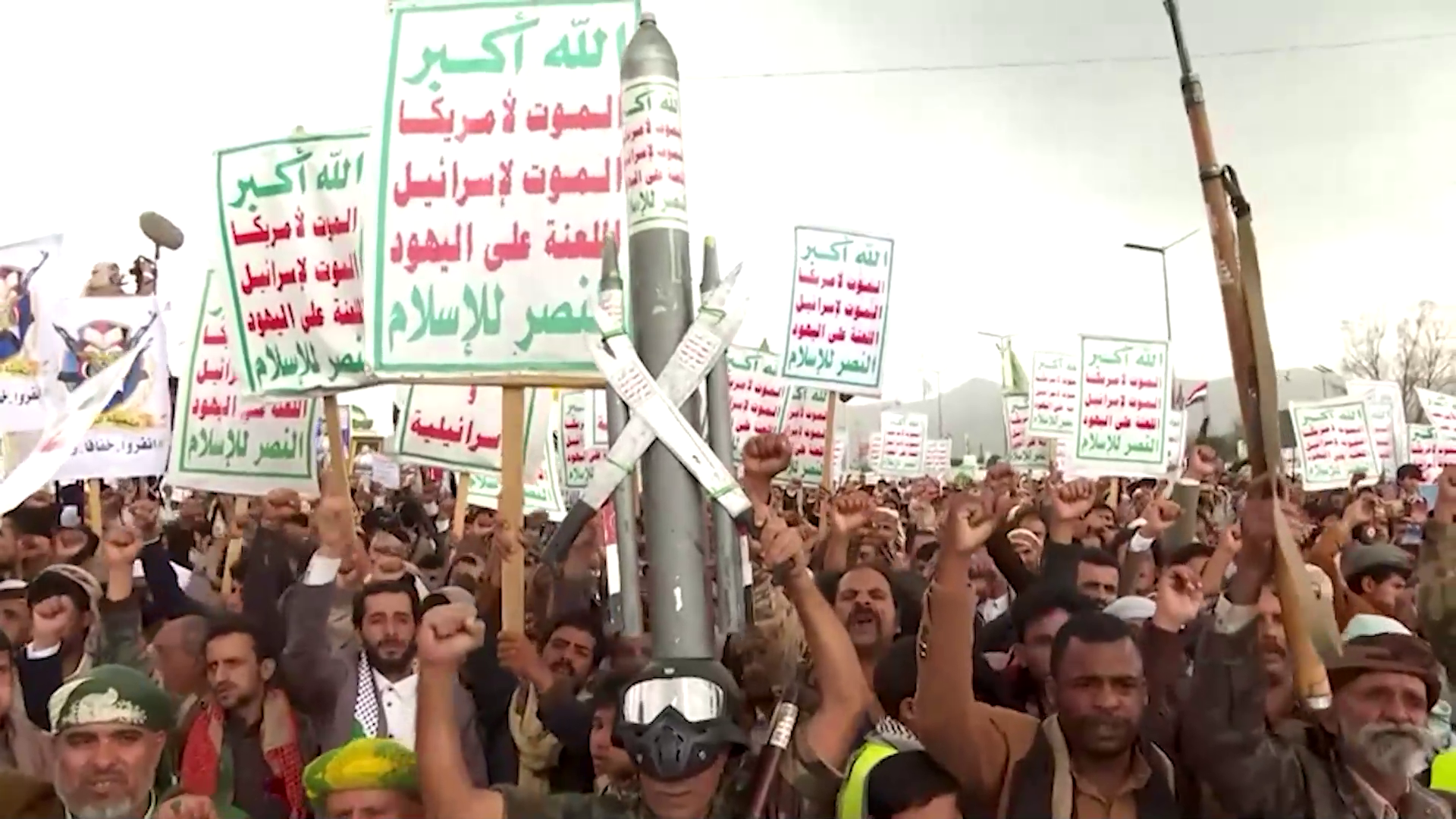 Hutíes dicen gran ataque contra fuerzas respaldadas por Arabia Saudí