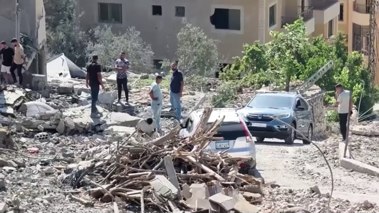 Ataque israelí devasta el sur de Líbano