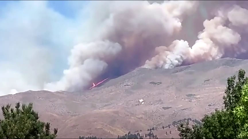 Incendio forestal en Nevada obliga evacuaciones masivas