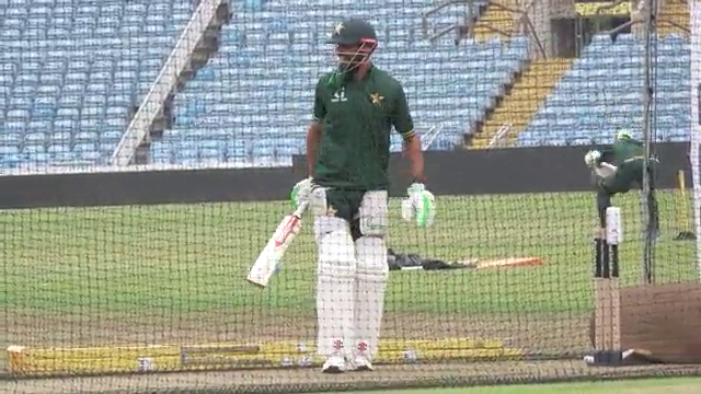 Pakistán se enfrenta a Inglaterra en serie de críquet