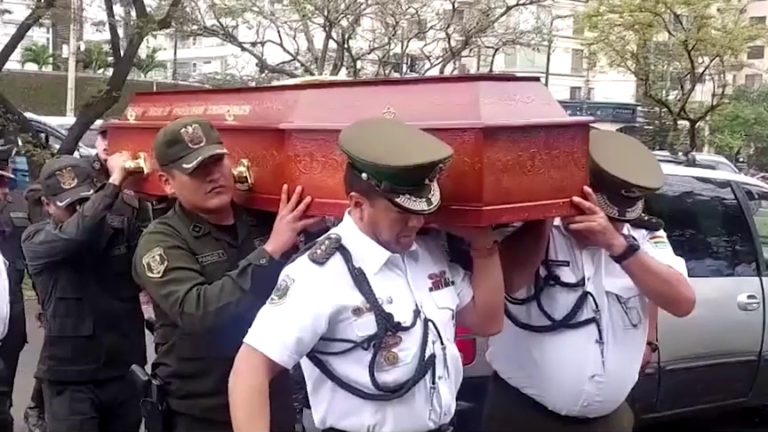 Bolivia despliega fuerzas para contener violencia de pandillas