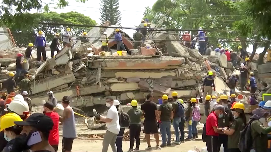 Colombia acepta equipos de rescate extranjeros tras terremoto