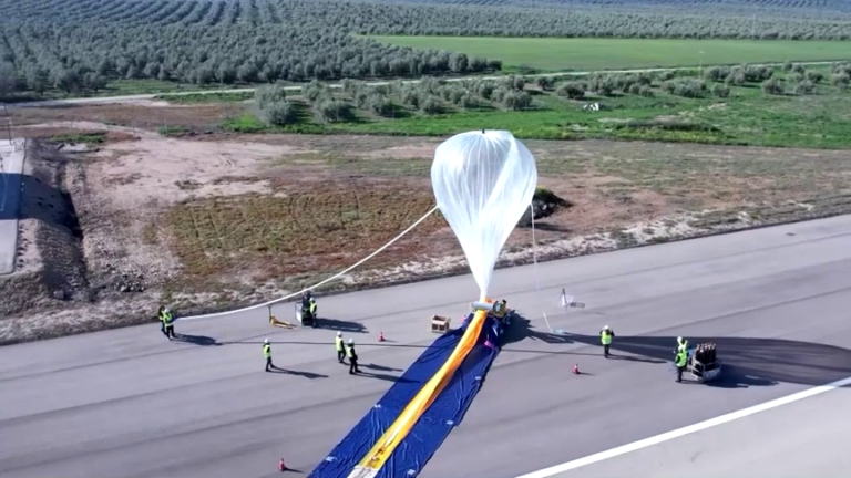 Empresa hispano-británica lanza cohetes con globos