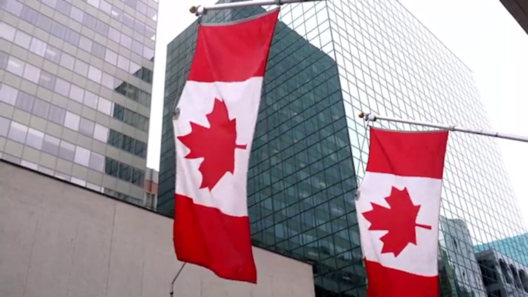 Banco de Canadá: Tasa clave sin cambios por aranceles e inflación