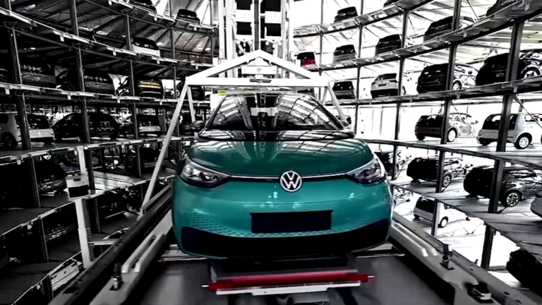 Volkswagen planea ajustes laborales importantes en Alemania
