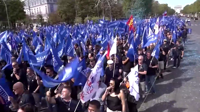 Policía en París exige mejores salarios y condiciones