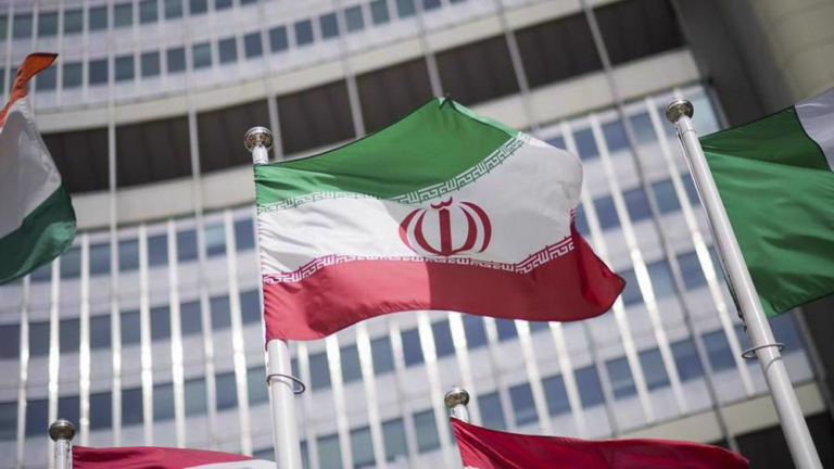 Irán advierte de una respuesta ante una medida del OIEA