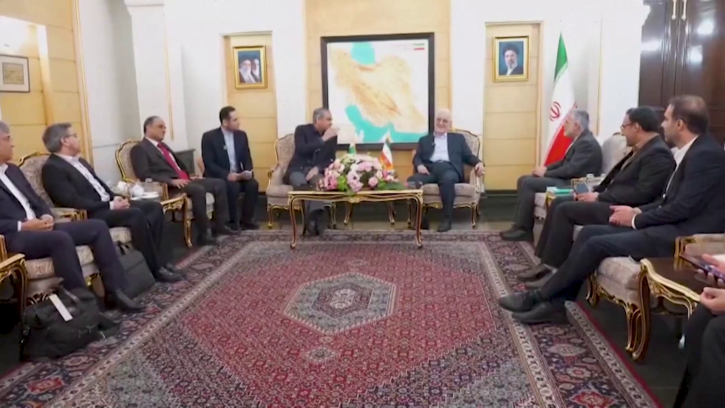Irán y Pakistán estrechan sus vínculos bilaterales