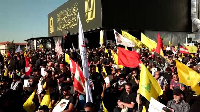 Hezbollah conmemora a Nasrallah, promete ayuda habitacional