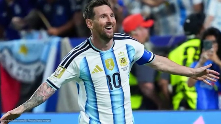 Messi pone fin a su carrera internacional con Argentina