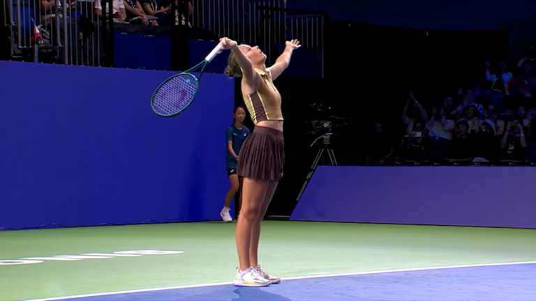 Prozorova sorprende a Eala en el Abierto de Singapur