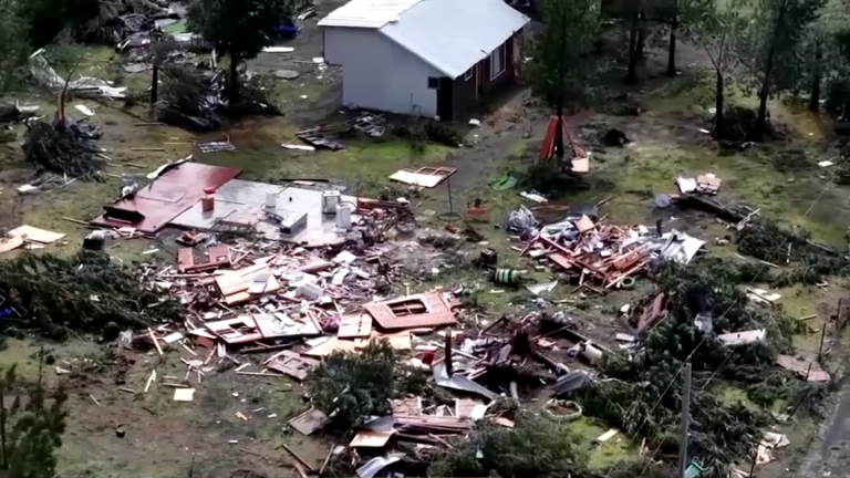 Tornado en Chile daña hogares, afecta a decenas