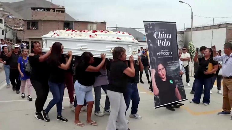 Perú lamenta asesinato de periodista y candidata