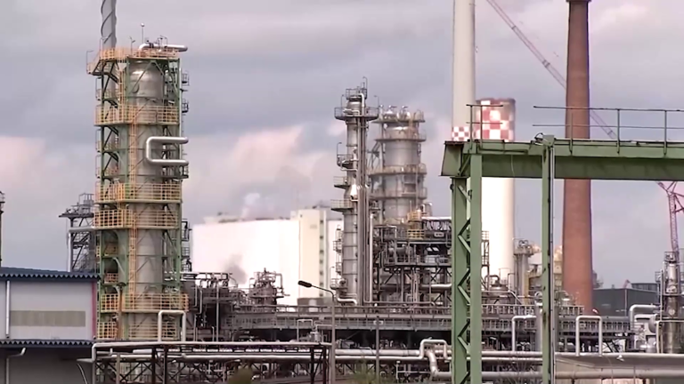 EE. UU. exige a Europa liberar reservas de diésel